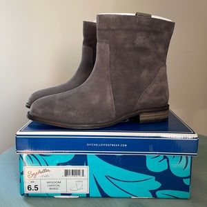 Seychelles Wisdom Charcoal Ankle Bootie